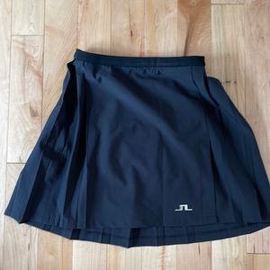 J. LINDEBERG NWT Sierra Pleat Golf Skirt - S